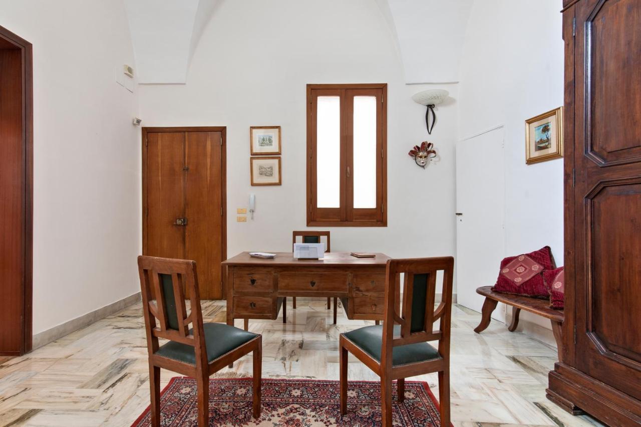 Dimora Corte Lubelli Lecce Esterno foto